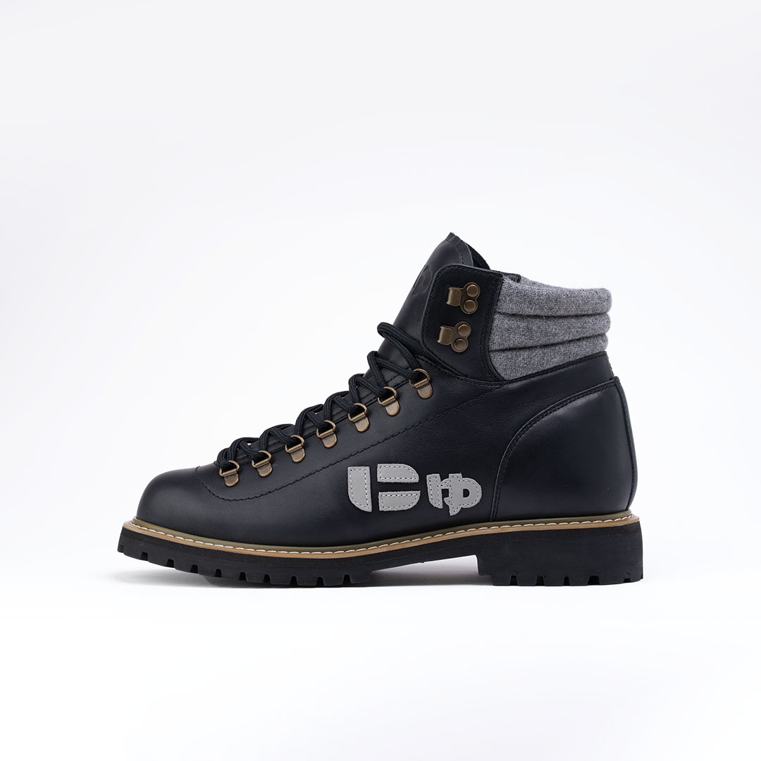 ｜限定143足｜にゅMountain「Urban Black」