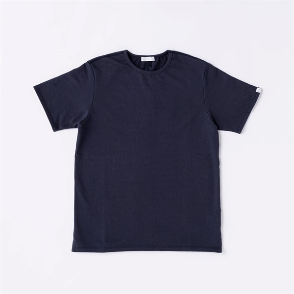 Room Tシャツ